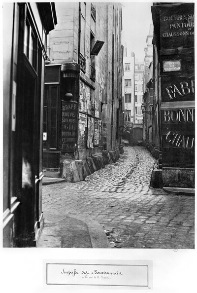 Impasse des Bourdonnais, de la rue de la Limace, Paris, 1858-78 - Charles Marville